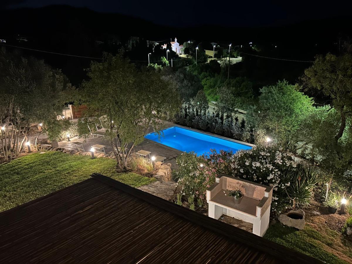 Villa Aromata Trudda Buitenkant foto